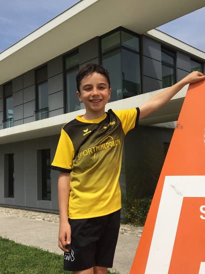 https://www.clubbadmintonnice.org/wp-content/uploads/2019/07/thumbnail_large-1.jpg